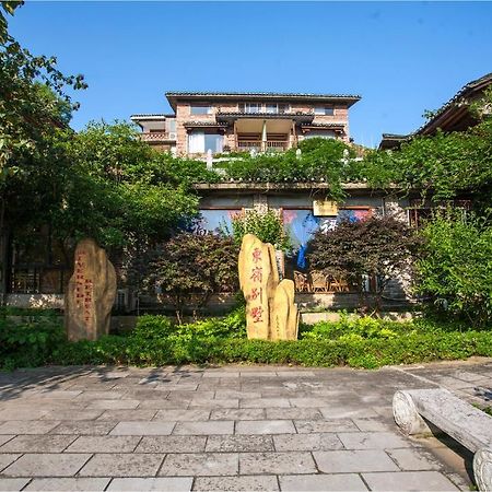 Riverside Retreat Hotel Яншо Экстерьер фото